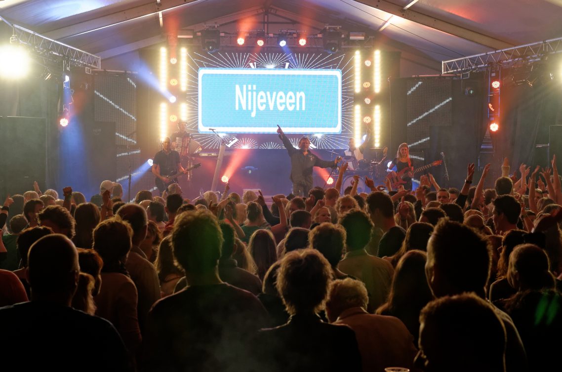 Meezingfestijn Nijeveen 2014 - 06